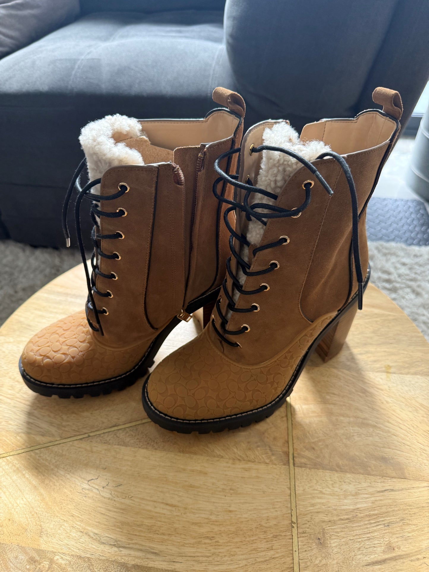 Botas Coach color miel