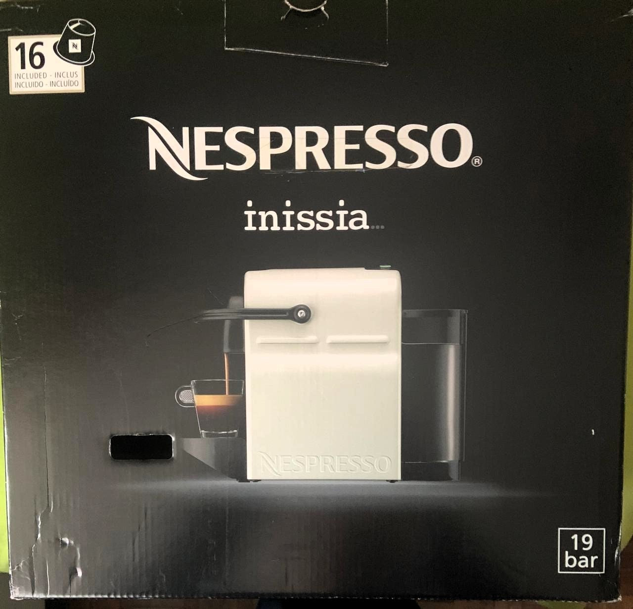 Cafetera Nespresso Inissia